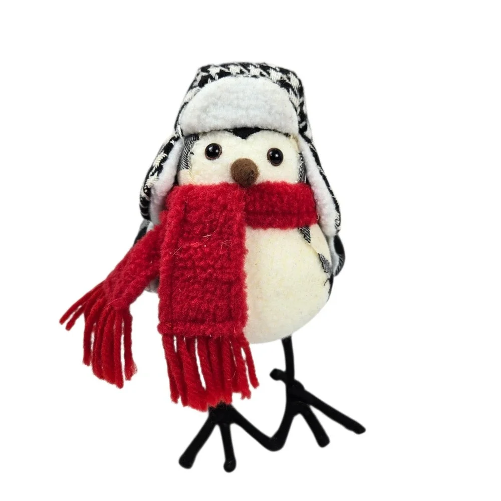 2 Target Wondershop Featherly Friends Birds Christmas Winter Hats & Scarves EUC